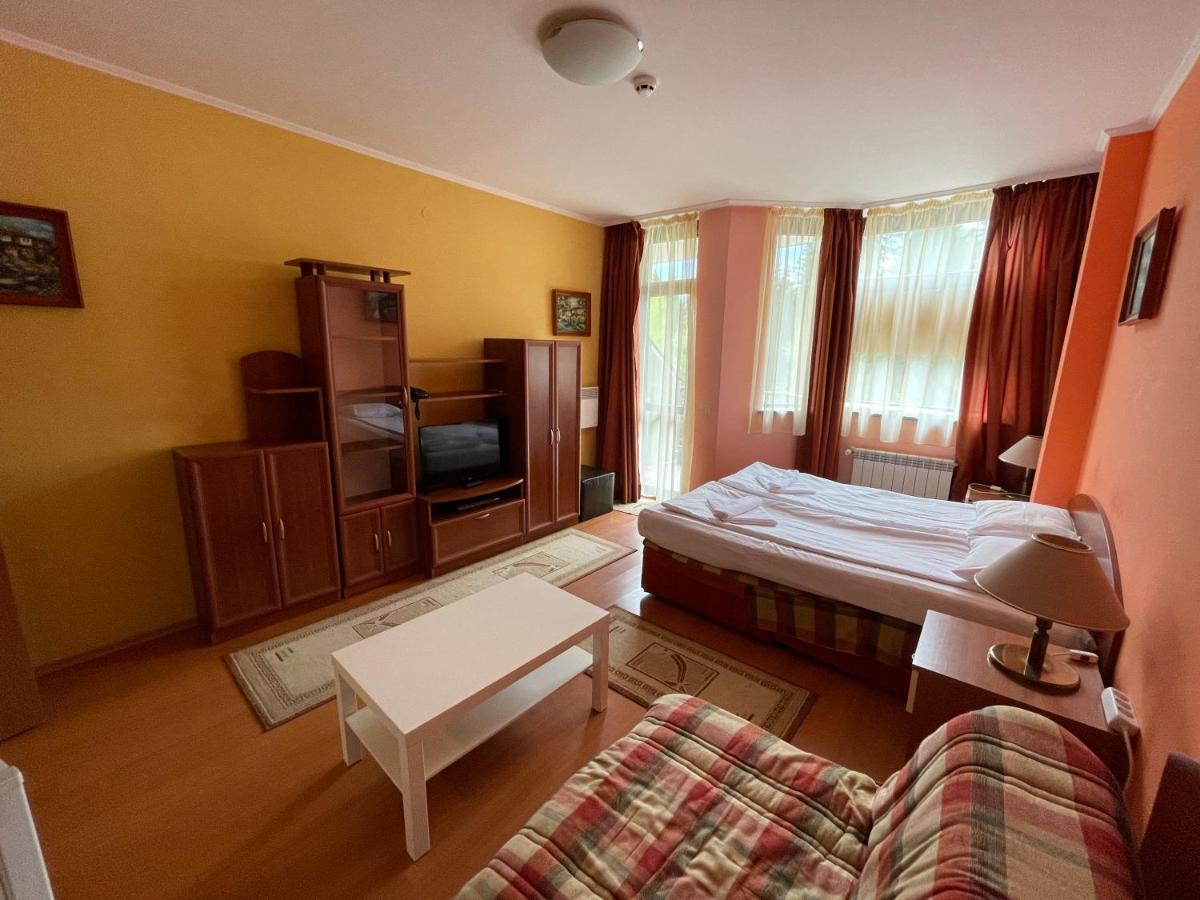Persey Flora Apartments Borovets Exterior photo